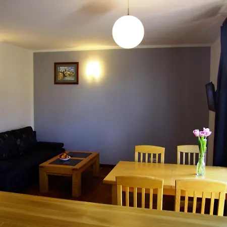 Mazurski Zakatek-apartamenty 3* Mikołajki