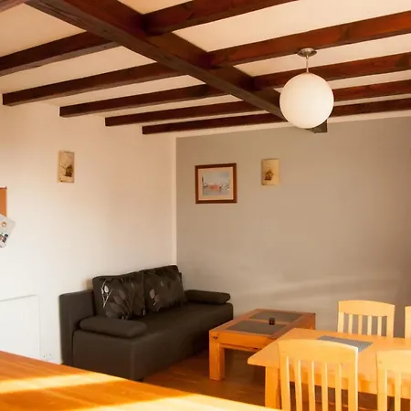 Mazurski Zakątek-apartamenty *